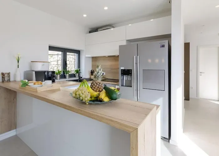 Excellent Oasis With A Pool Villa Grižane