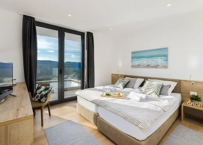 Vila Excellent Oasis With A Pool